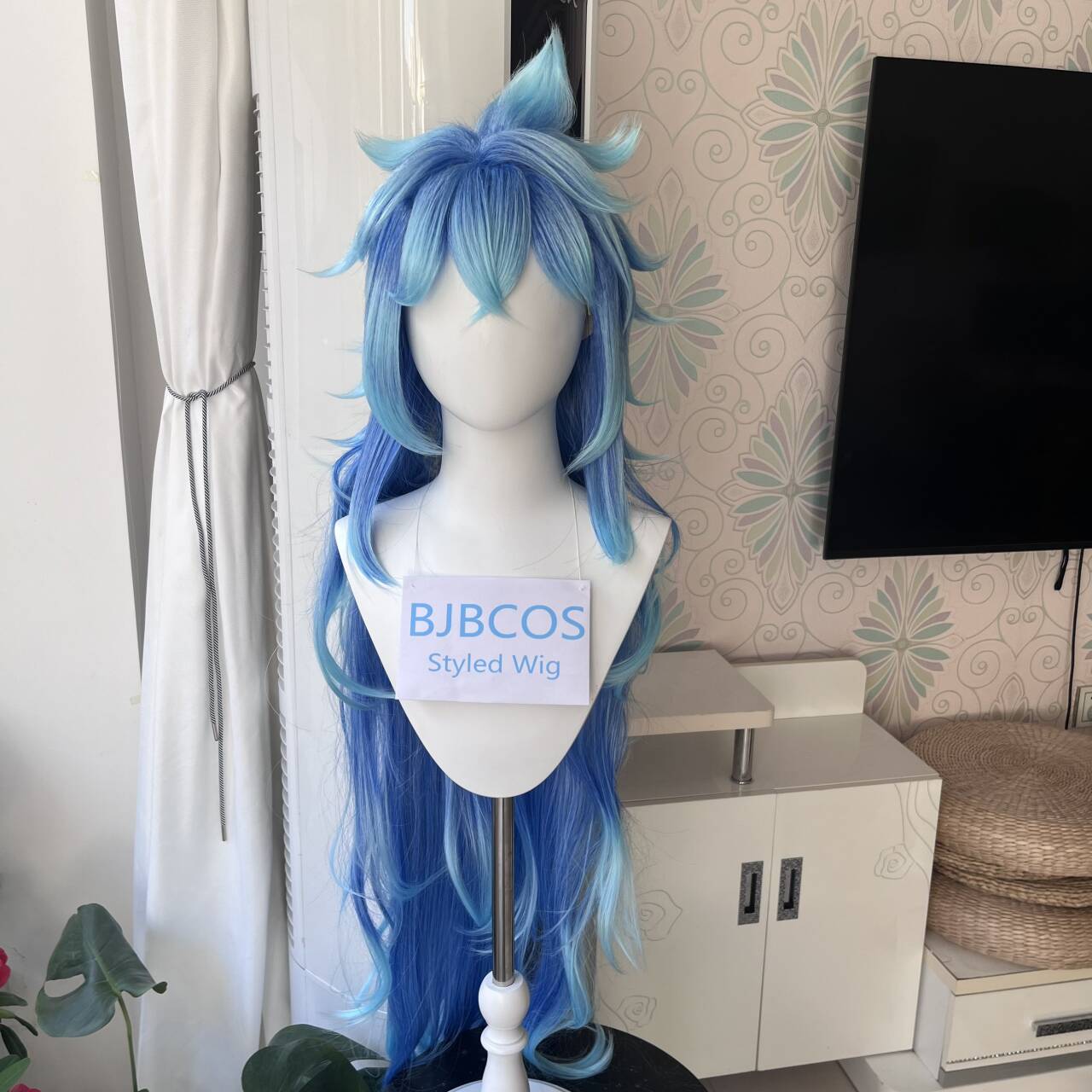 [Peruka Stylizowana] Peruka Co – Anime Cosplay Blue Hair recenzja i cena